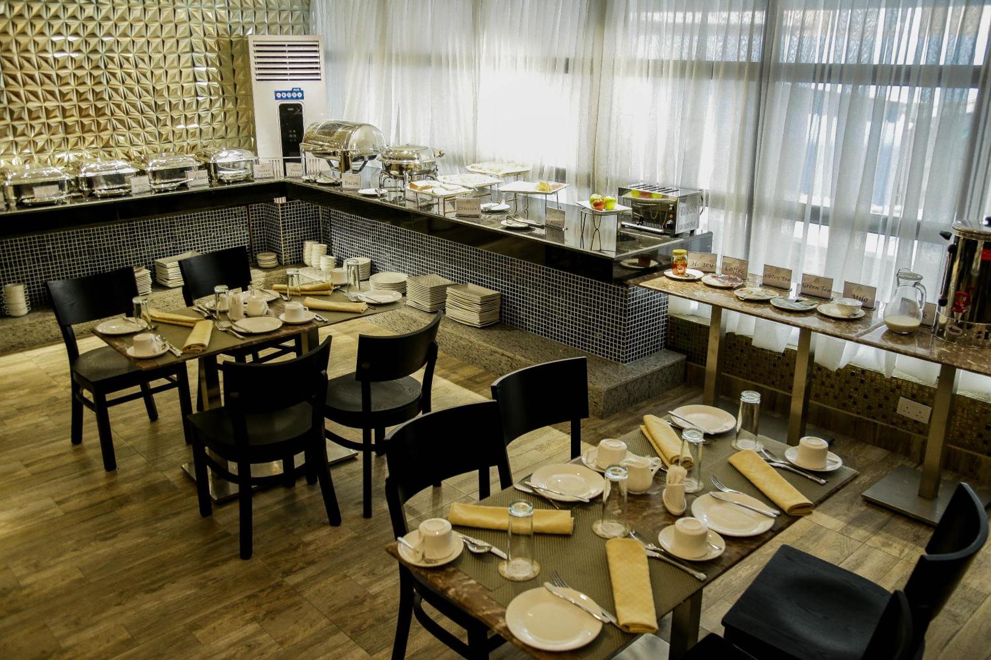 Perfecto La Villa Hotel And Suites 拉各斯 外观 照片