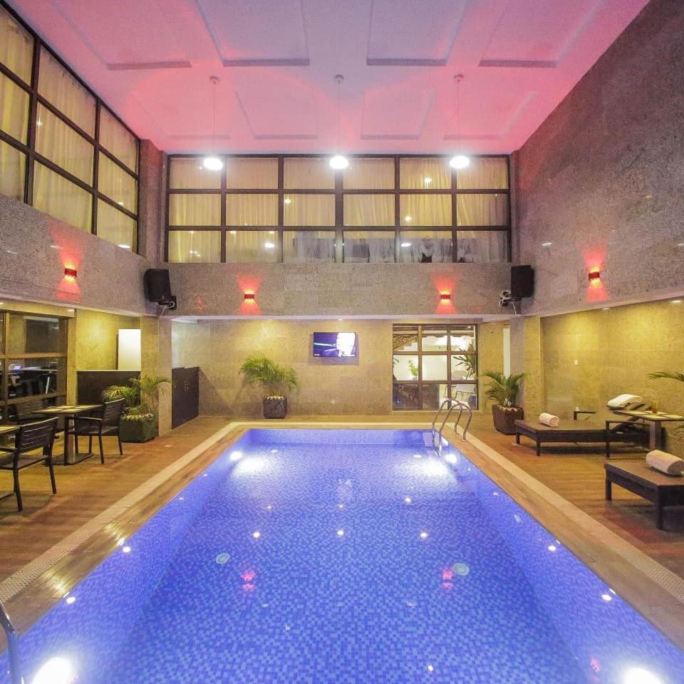 Perfecto La Villa Hotel And Suites 拉各斯 外观 照片