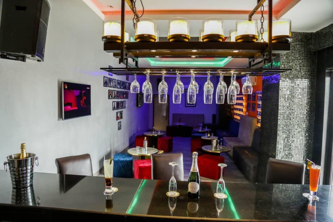 Perfecto La Villa Hotel And Suites 拉各斯 外观 照片