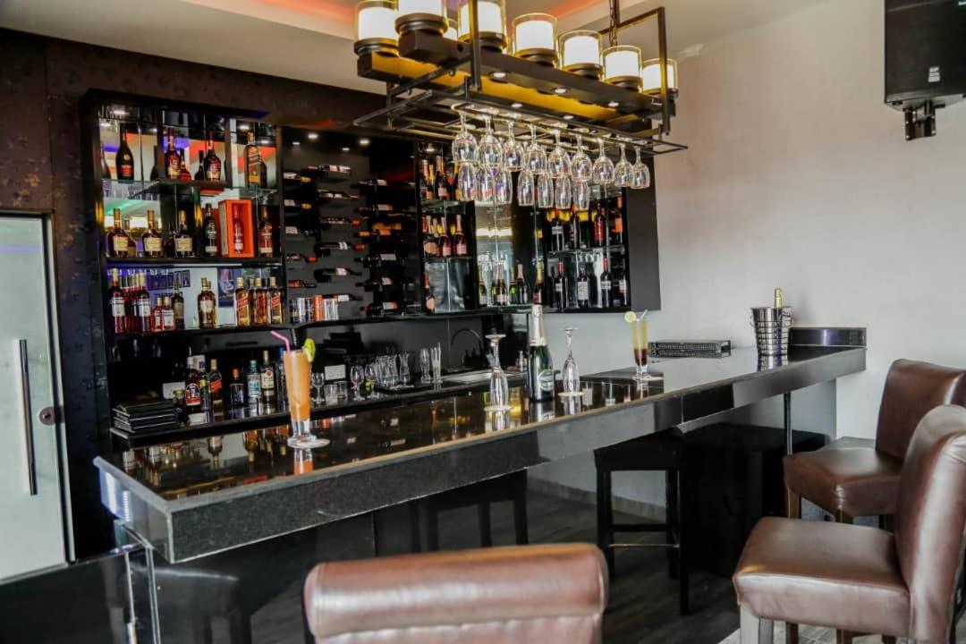 Perfecto La Villa Hotel And Suites 拉各斯 外观 照片