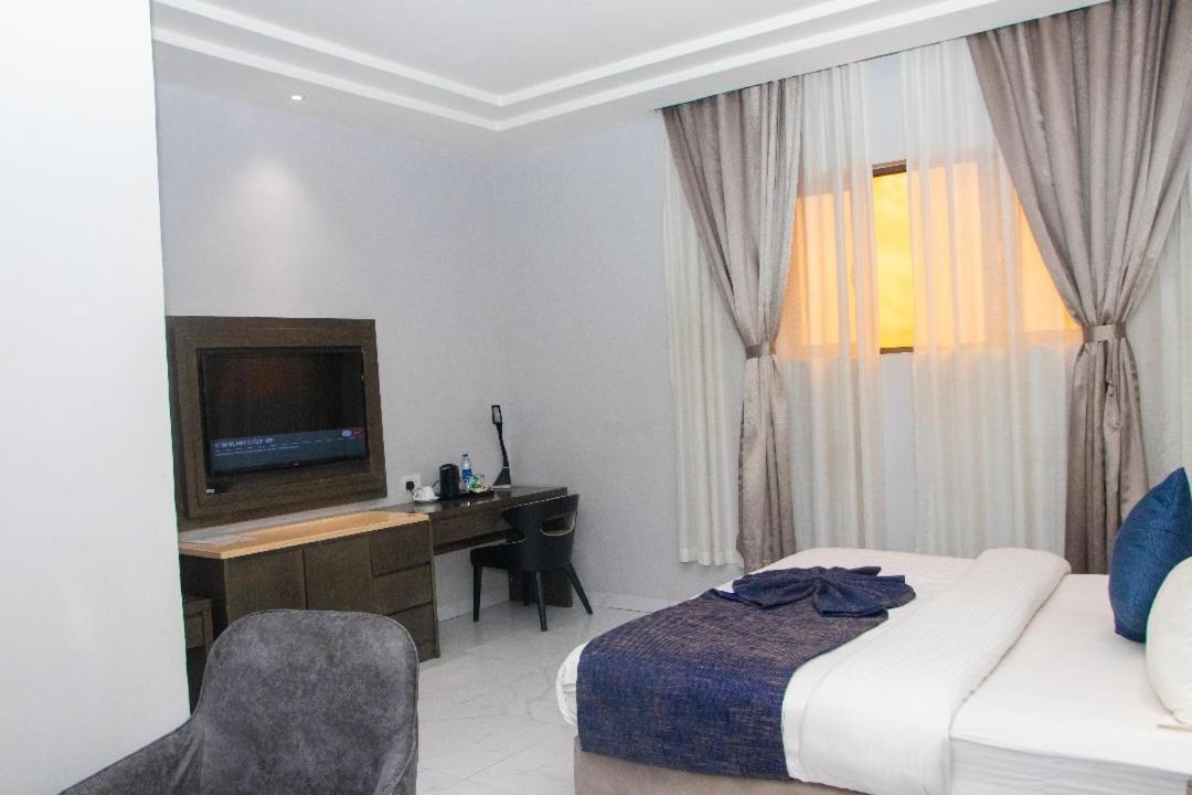Perfecto La Villa Hotel And Suites 拉各斯 外观 照片