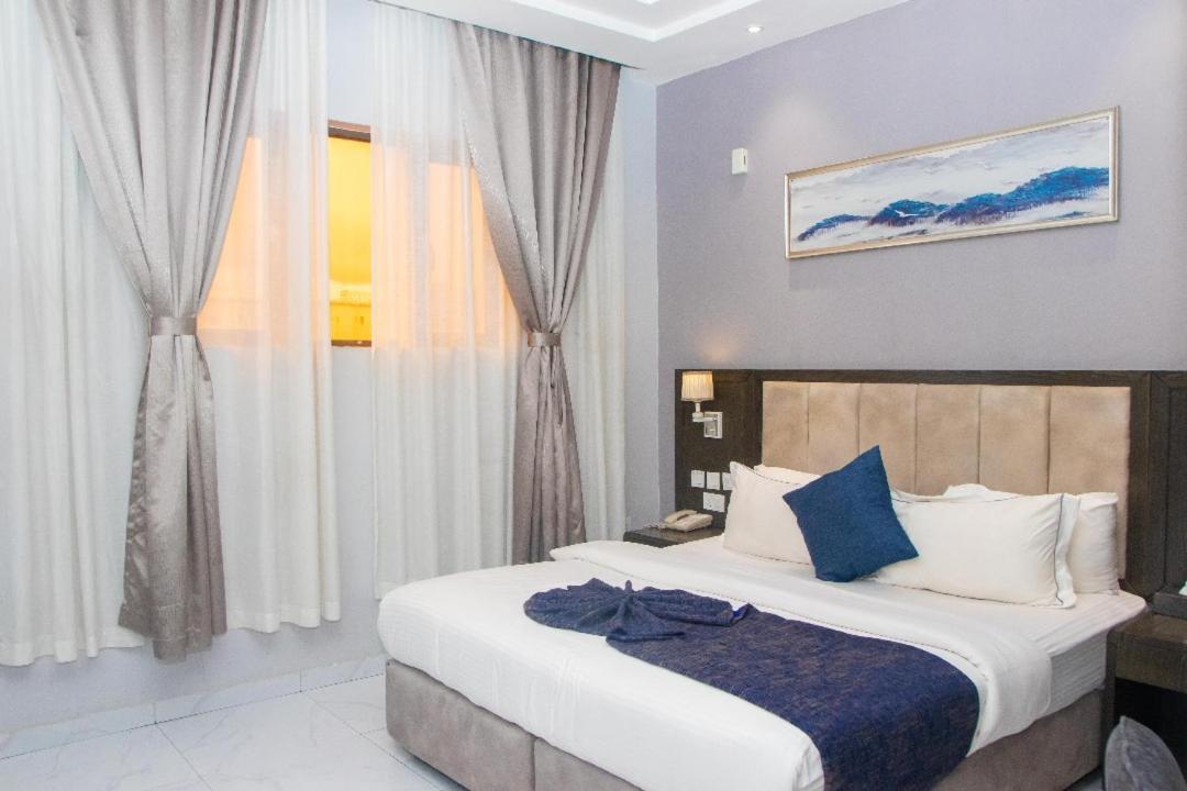 Perfecto La Villa Hotel And Suites 拉各斯 外观 照片