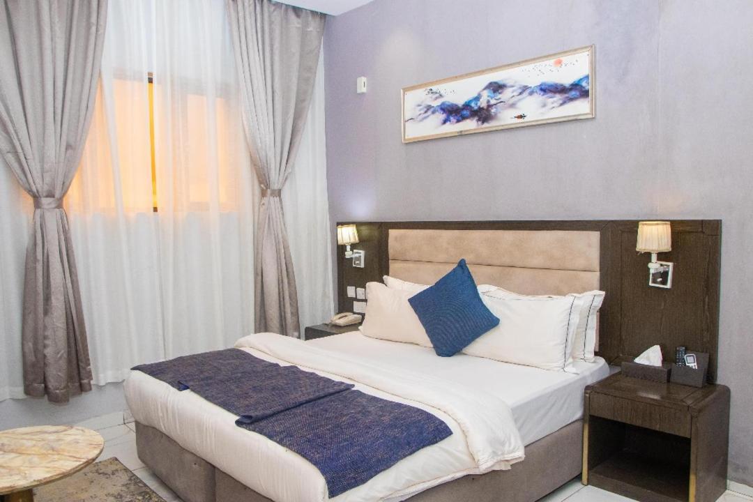 Perfecto La Villa Hotel And Suites 拉各斯 外观 照片
