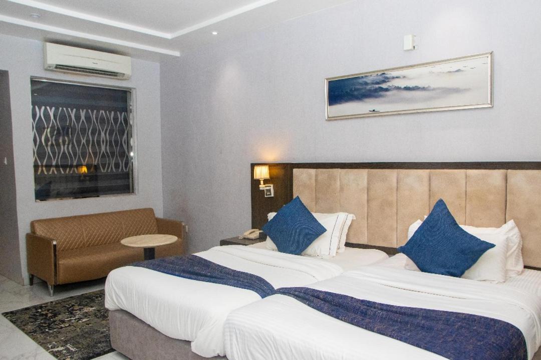 Perfecto La Villa Hotel And Suites 拉各斯 外观 照片