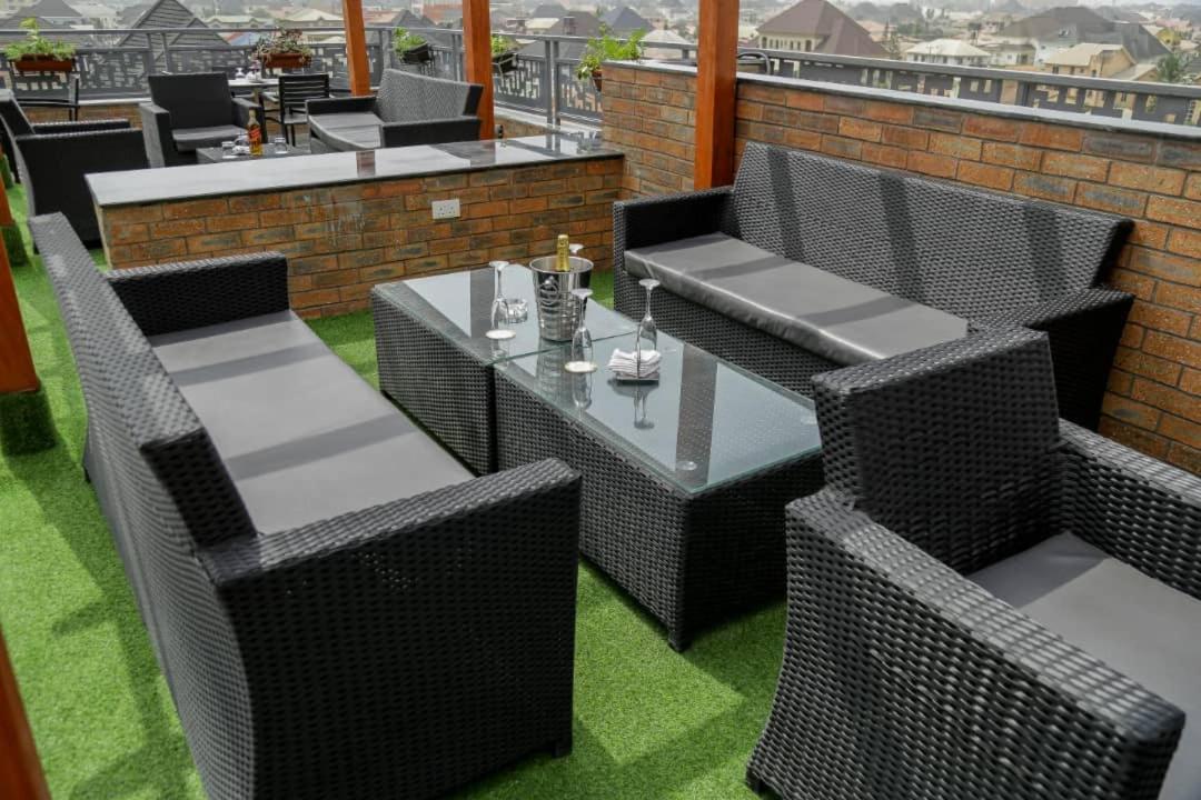 Perfecto La Villa Hotel And Suites 拉各斯 外观 照片