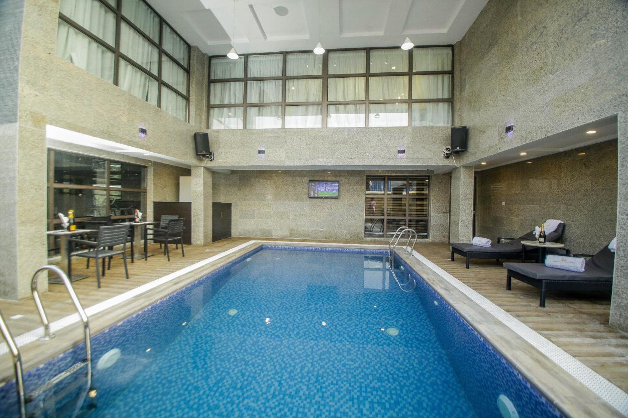 Perfecto La Villa Hotel And Suites 拉各斯 外观 照片