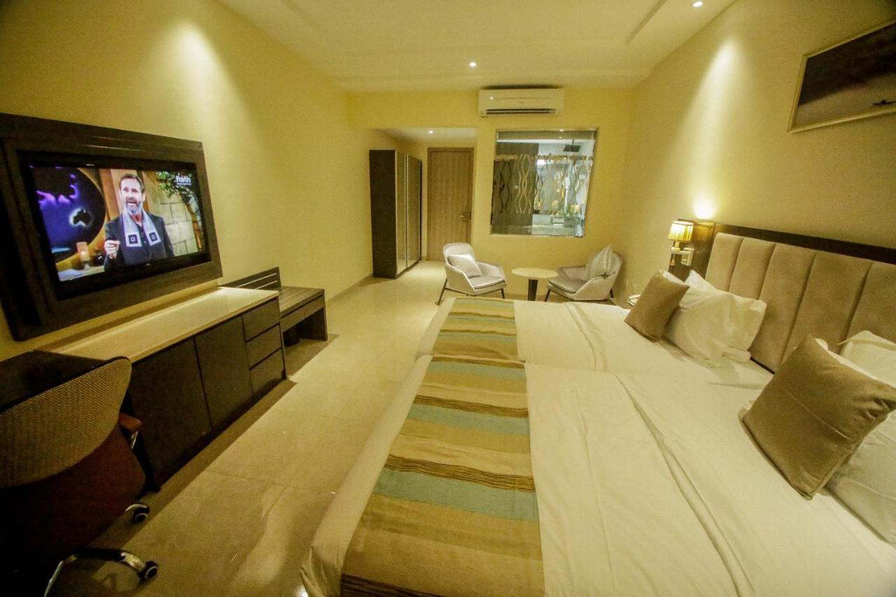 Perfecto La Villa Hotel And Suites 拉各斯 外观 照片