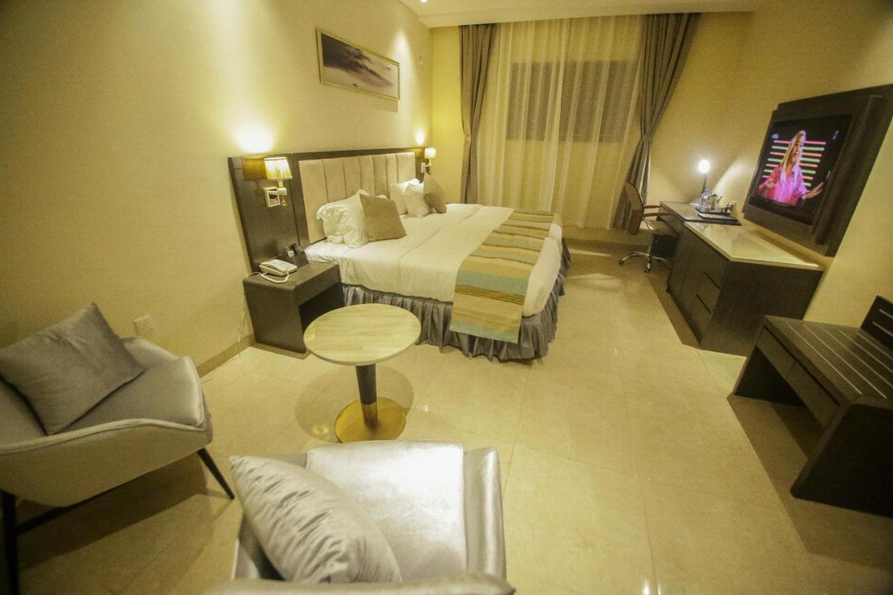 Perfecto La Villa Hotel And Suites 拉各斯 外观 照片
