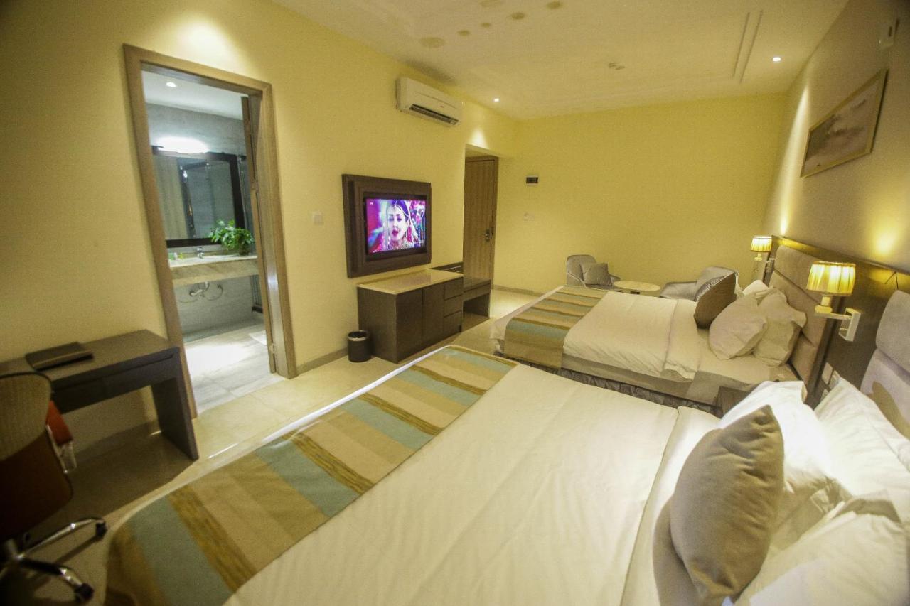 Perfecto La Villa Hotel And Suites 拉各斯 外观 照片