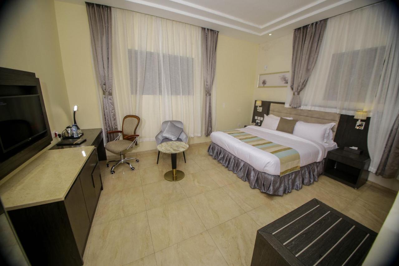 Perfecto La Villa Hotel And Suites 拉各斯 外观 照片